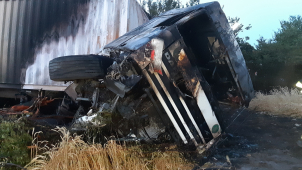 Tragická nehoda s následným požárem u Liběchova na Mělnicku