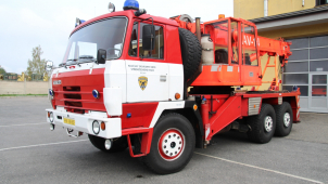 Středočeští hasiči mají dvě zmodernizované vyprošťovací auta