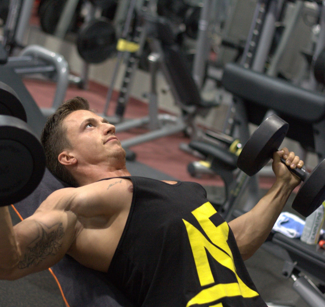 Češi ode dneška mohou třeba do posiloven a vybraných obchodů