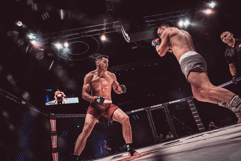 Galavečer IAF 2 uvede na českou bojovou scénu nového zápasníka